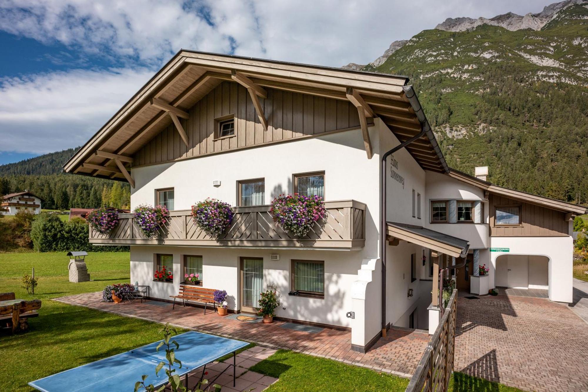 Haus Sonnenweg Apartment Leutasch Luaran gambar